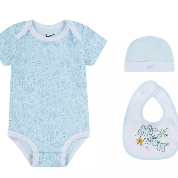 Nike Baby Boys 3-Piece Box Set 0-6 Months Glacier Blue Bodysuit Bib Hat NWT - Picture 1 of 5